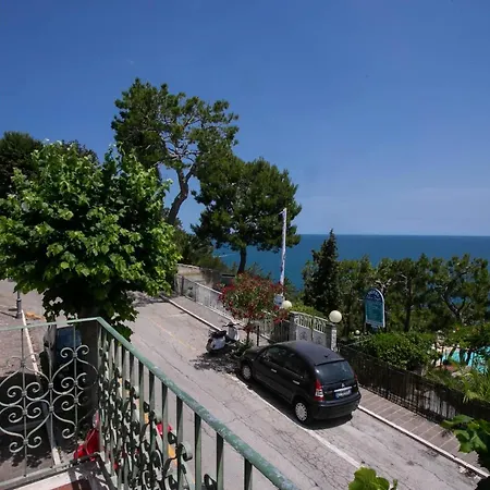 Apartment N237 - Numana, Trilocale A 100 Metri Dal Centro *